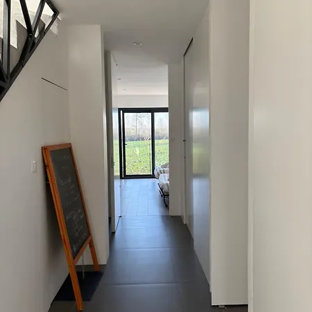 Maison Contemporaine *