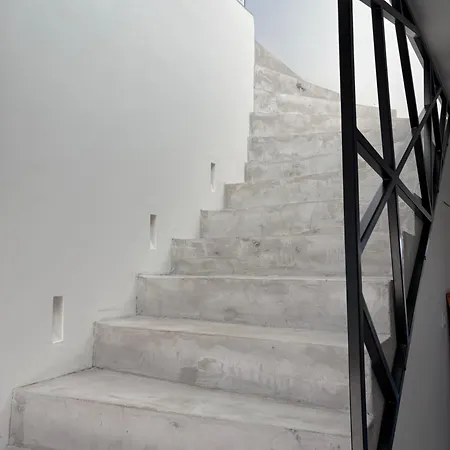 Maison Contemporaine *